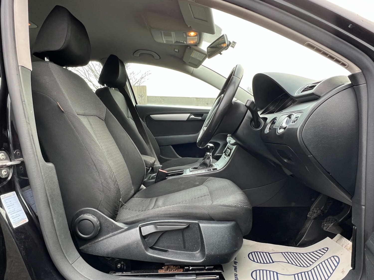 Used Volkswagen Passat 2011 for sale - 76626736: Photo 25