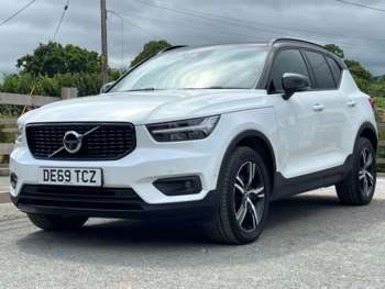2019 (69) - 2.0 T4 R DESIGN 5dr AWD Geartronic 1 Former keeper. Full Service history
