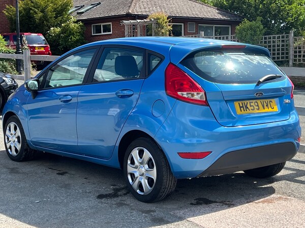 Used Ford Fiesta 2010 for sale - 74352543: Photo 10