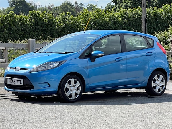 Used Ford Fiesta 2010 for sale - 74352543: Photo 1