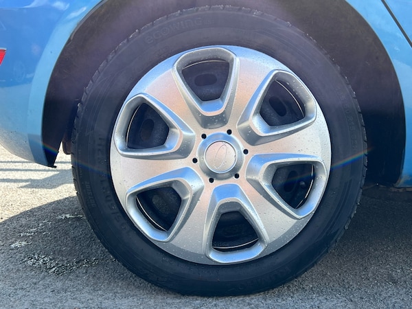 Used Ford Fiesta 2010 for sale - 74352543: Photo 7