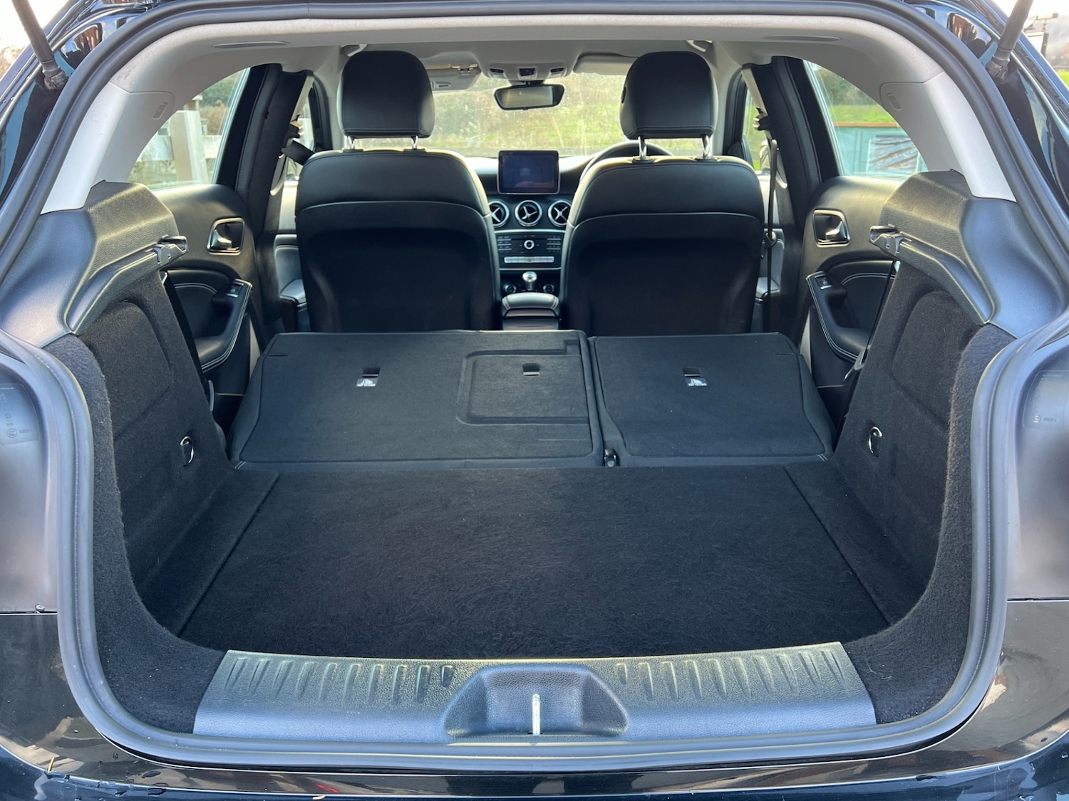 Used Mercedes-Benz A-Class 2017 for sale - 76807999: Photo 21