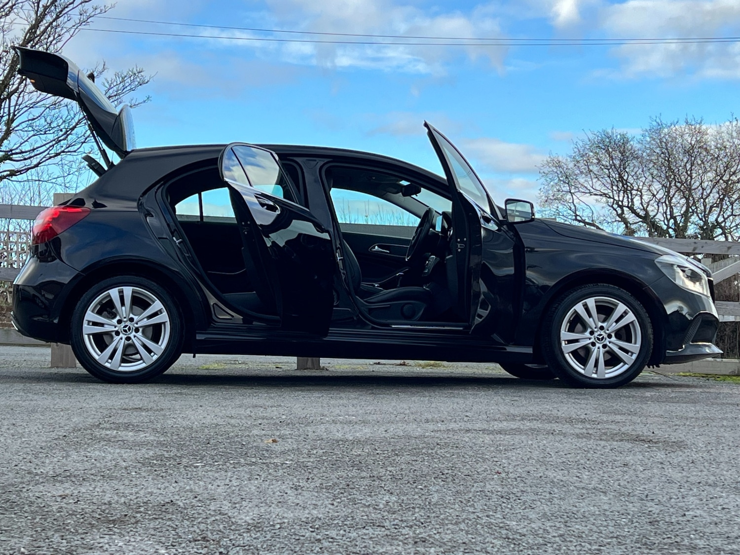 Used Mercedes-Benz A-Class 2017 for sale - 76807999: Photo 7