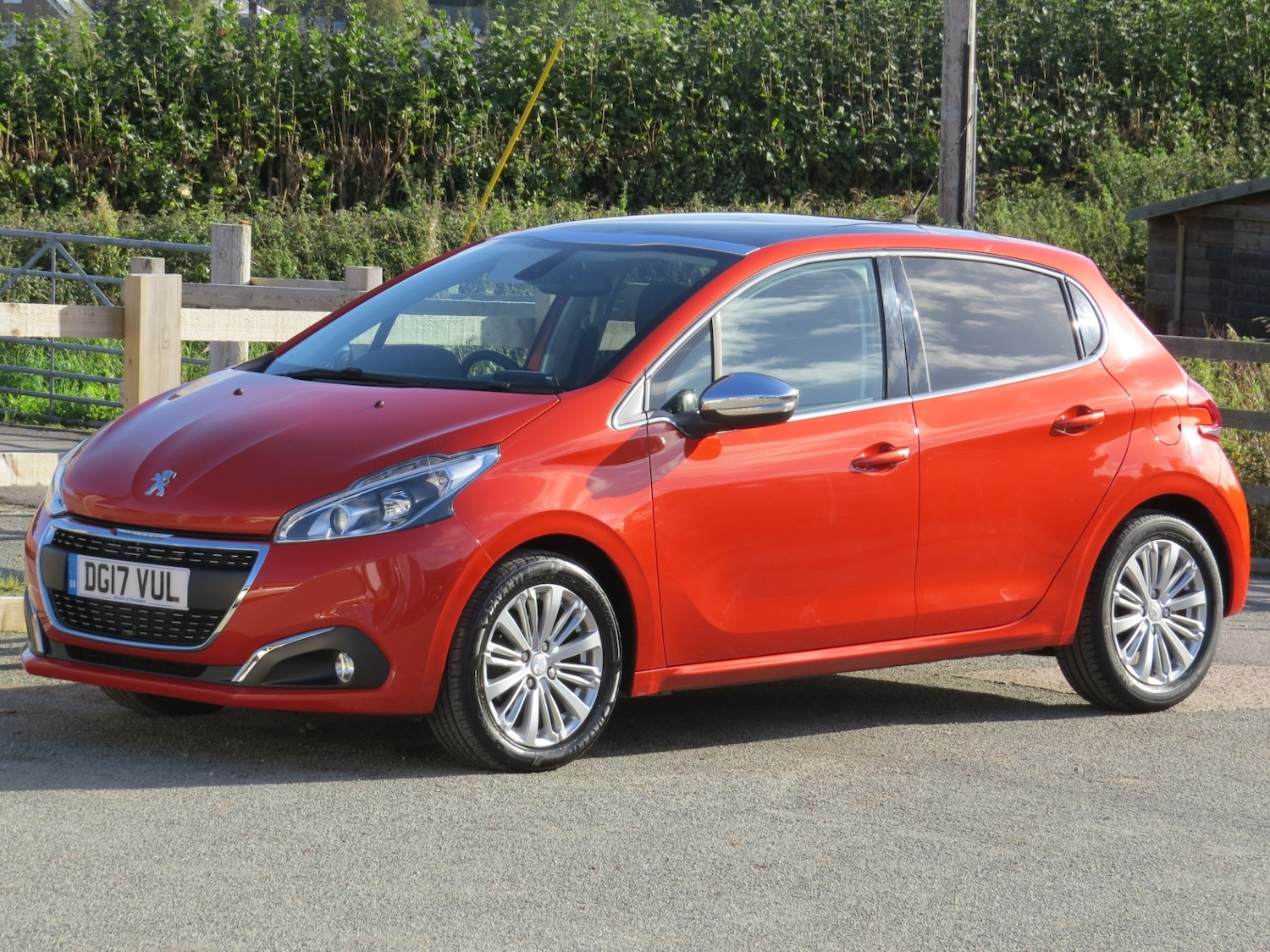 Used Peugeot 208 2017 for sale - 76493827: Photo 1