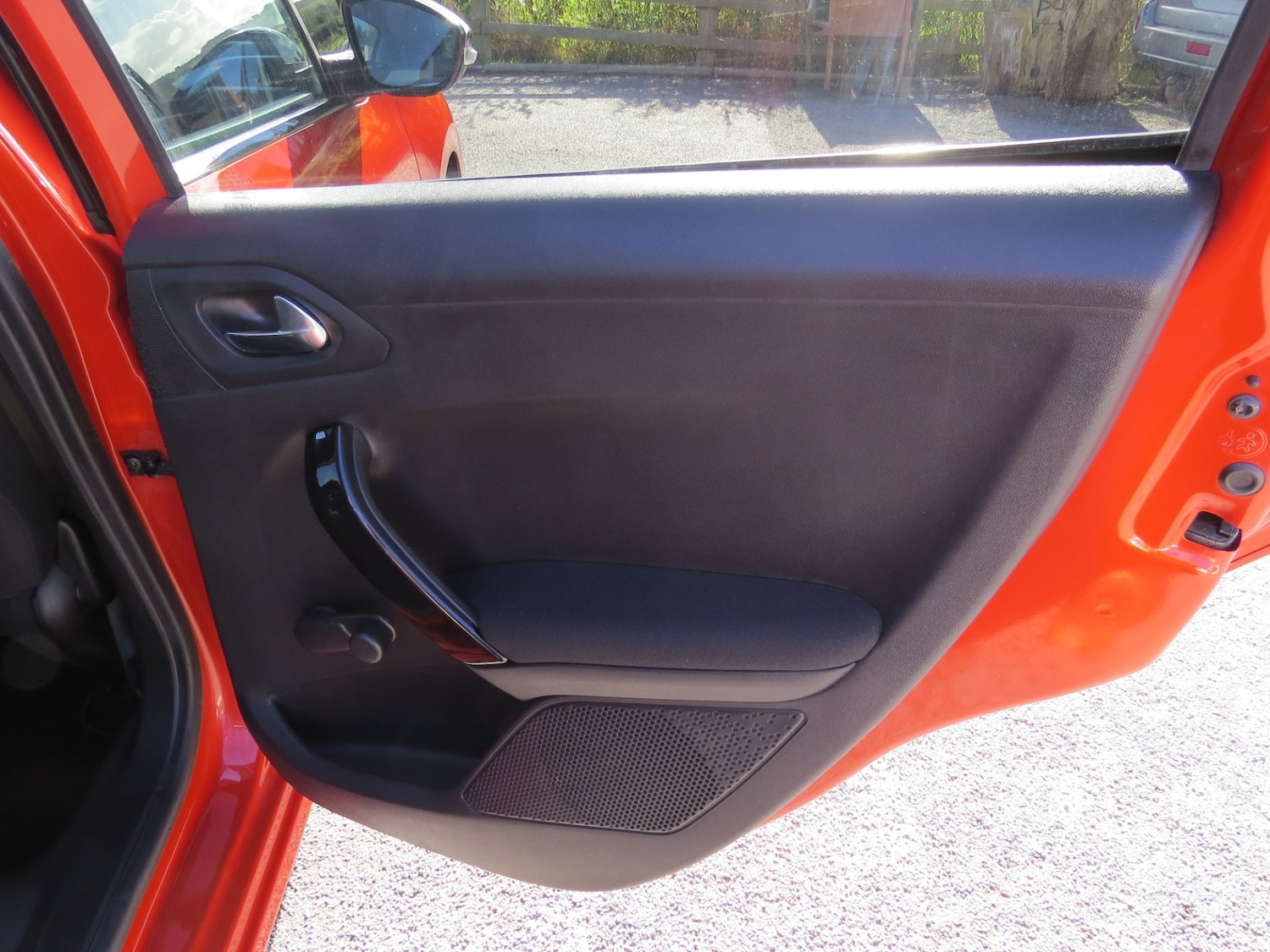 Used Peugeot 208 2017 for sale - 76493827: Photo 22