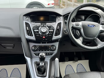 Used Ford Focus 2014 for sale - 78506993: Photo