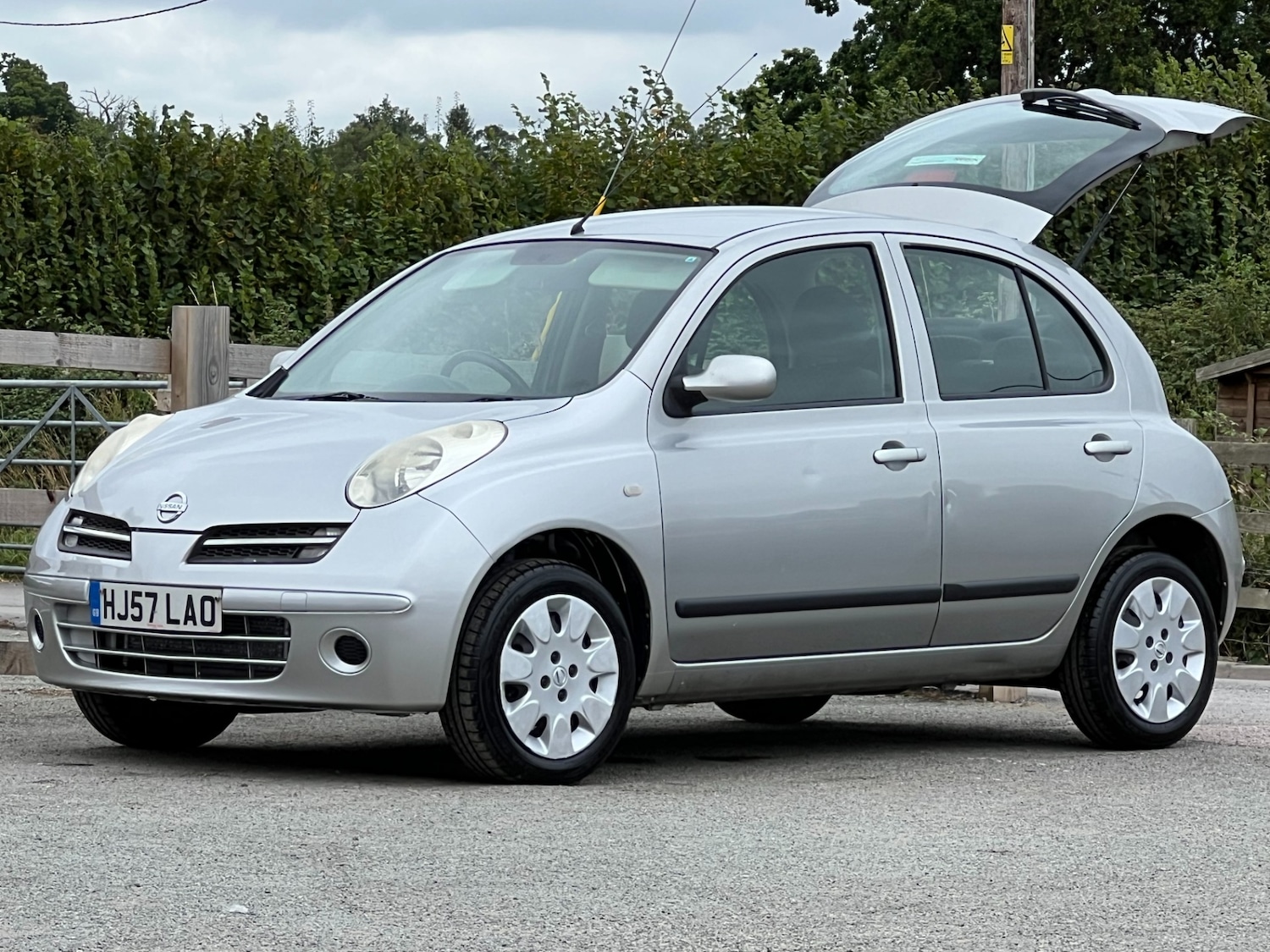 Vehicle 25