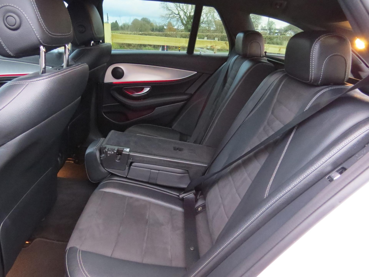 Used Mercedes-Benz E Class 2017 for sale - 76362718: Photo 12