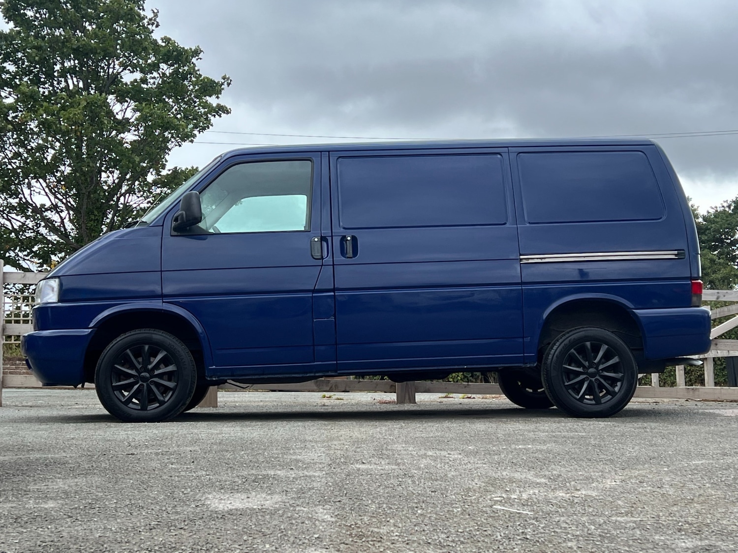 Used Volkswagen Transporter 2002 for sale - 76242642: Photo 6