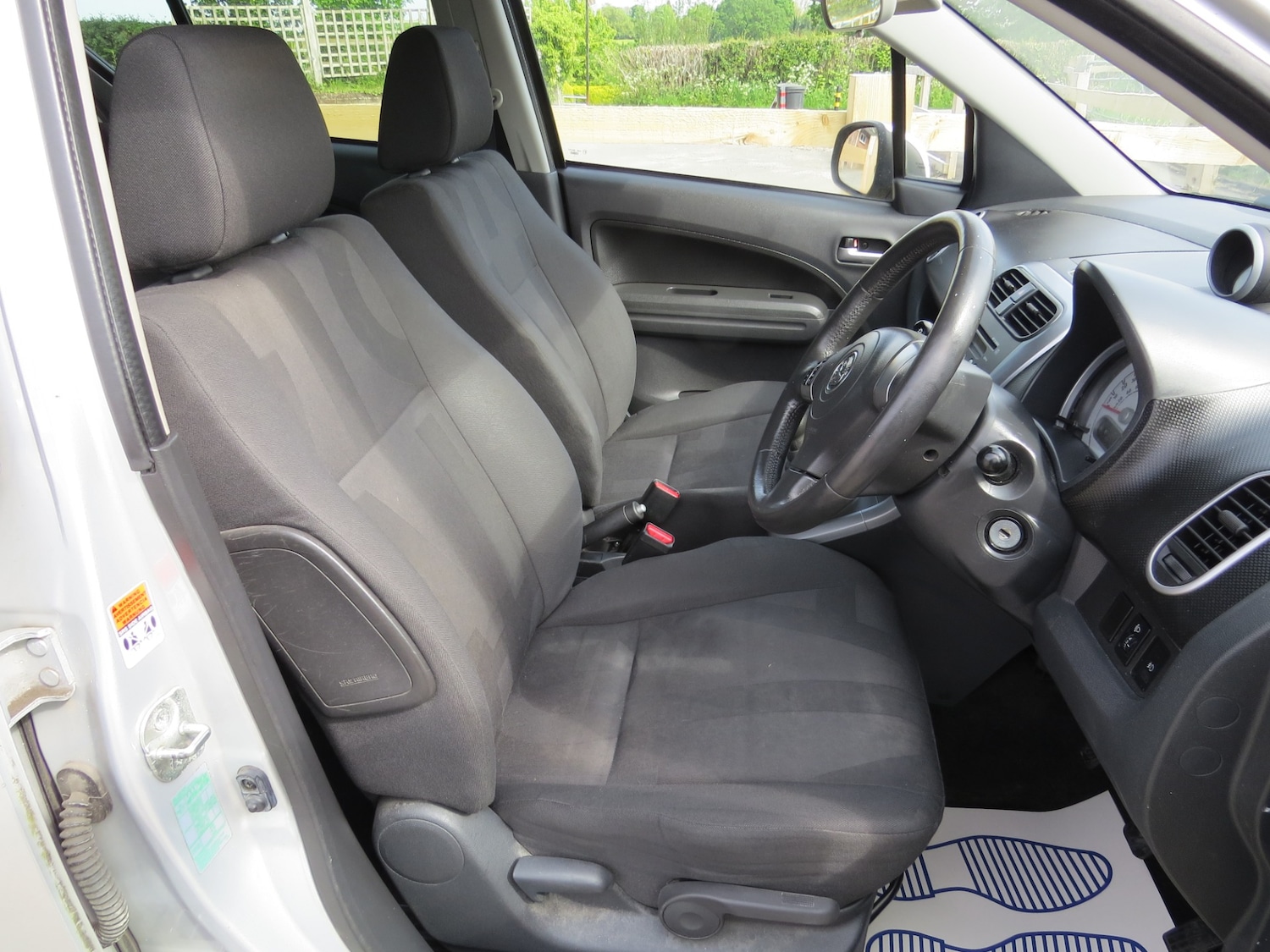 Vehicle 21