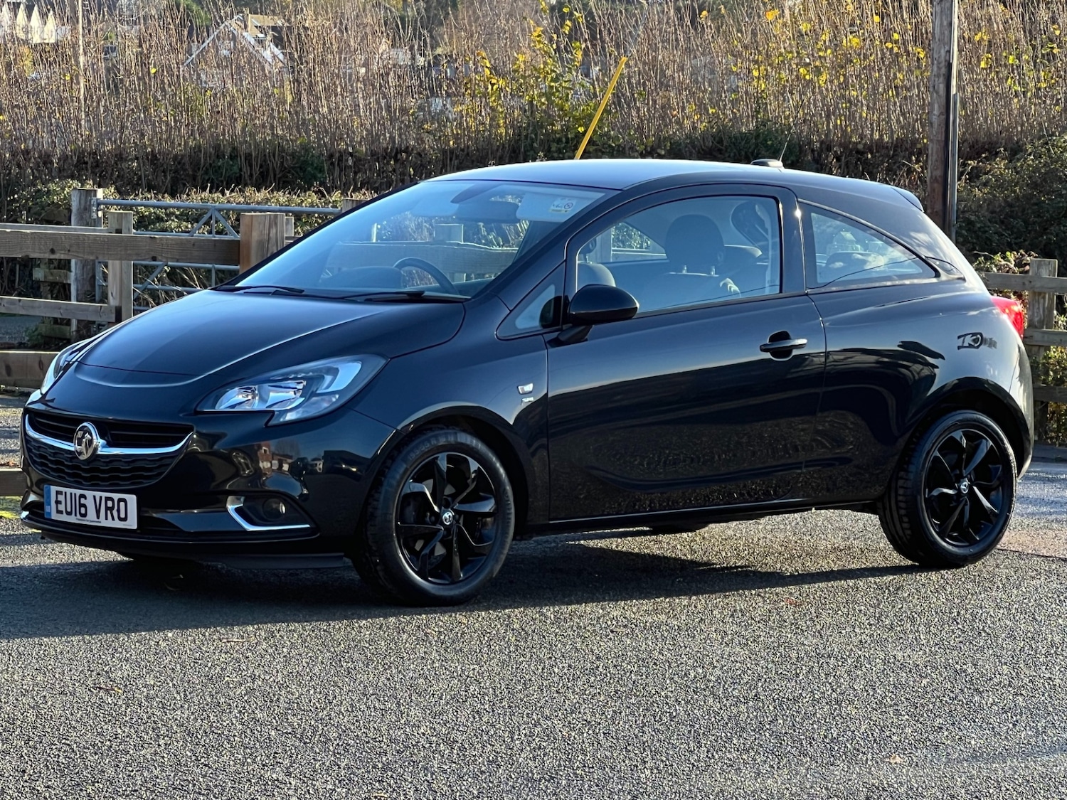 Used Vauxhall Corsa 2016 for sale - 76719629: Photo 1