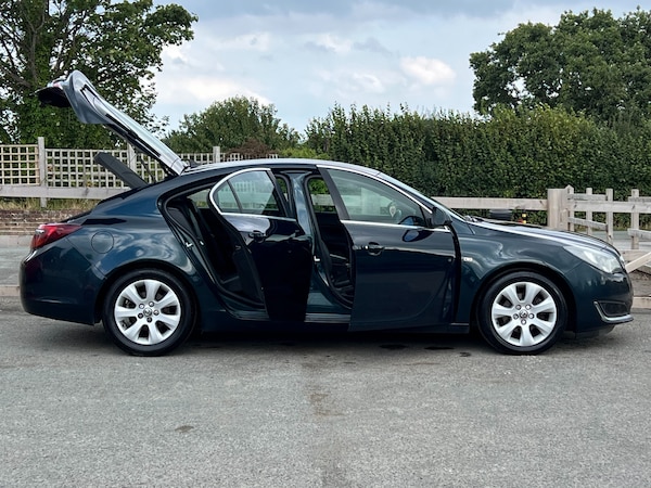 Used Vauxhall Insignia 2014 for sale - 74089530: Photo 15