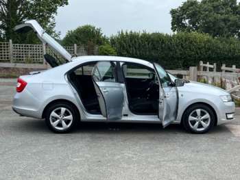 Used Skoda Rapid 2014 for sale - 75169075: Photo