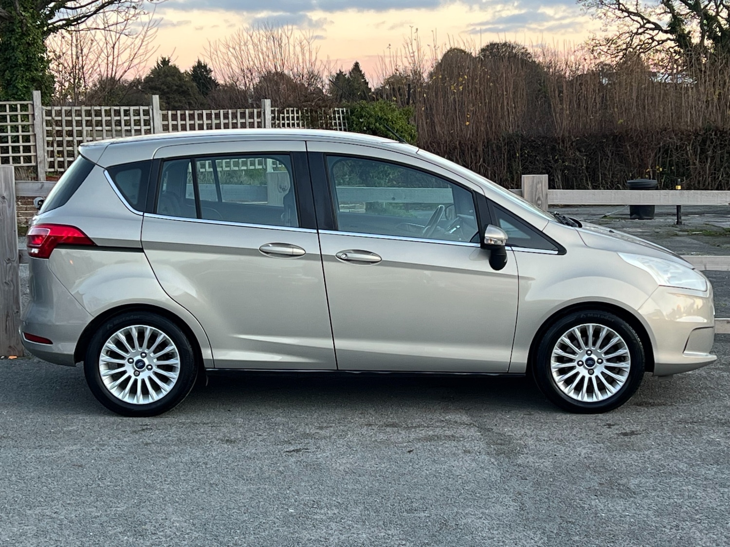 Used Ford B-MAX 2012 for sale - 76637214: Photo 13