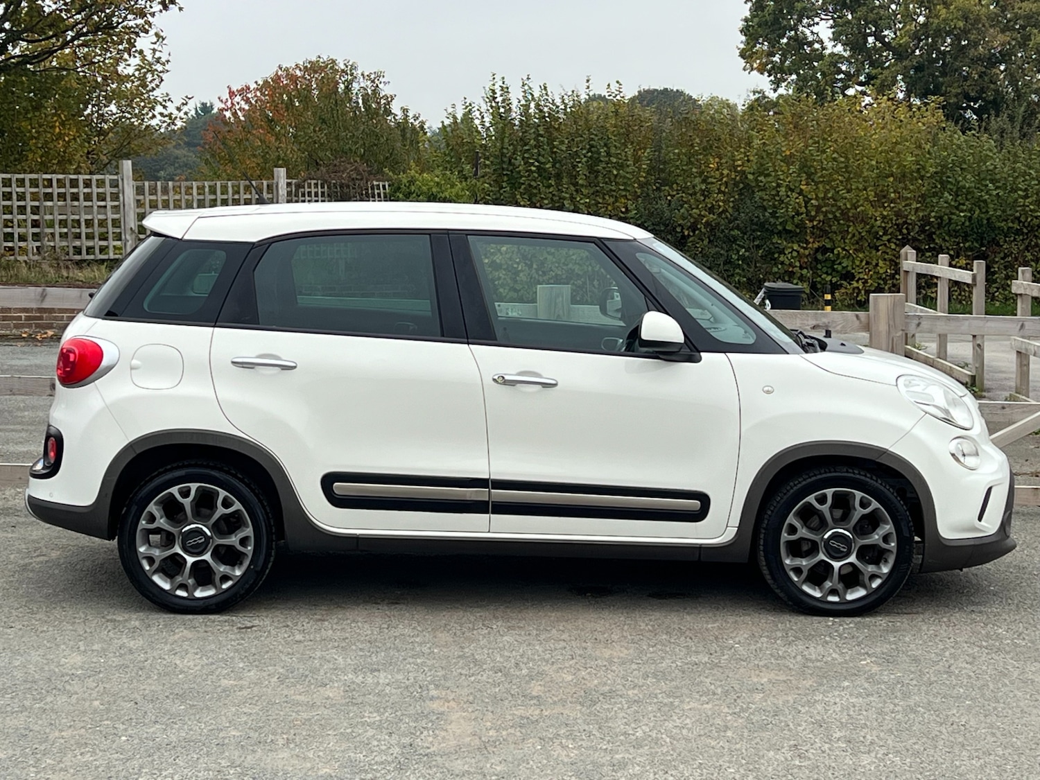 Used Fiat 500L 2014 for sale - 75556330: Photo 6