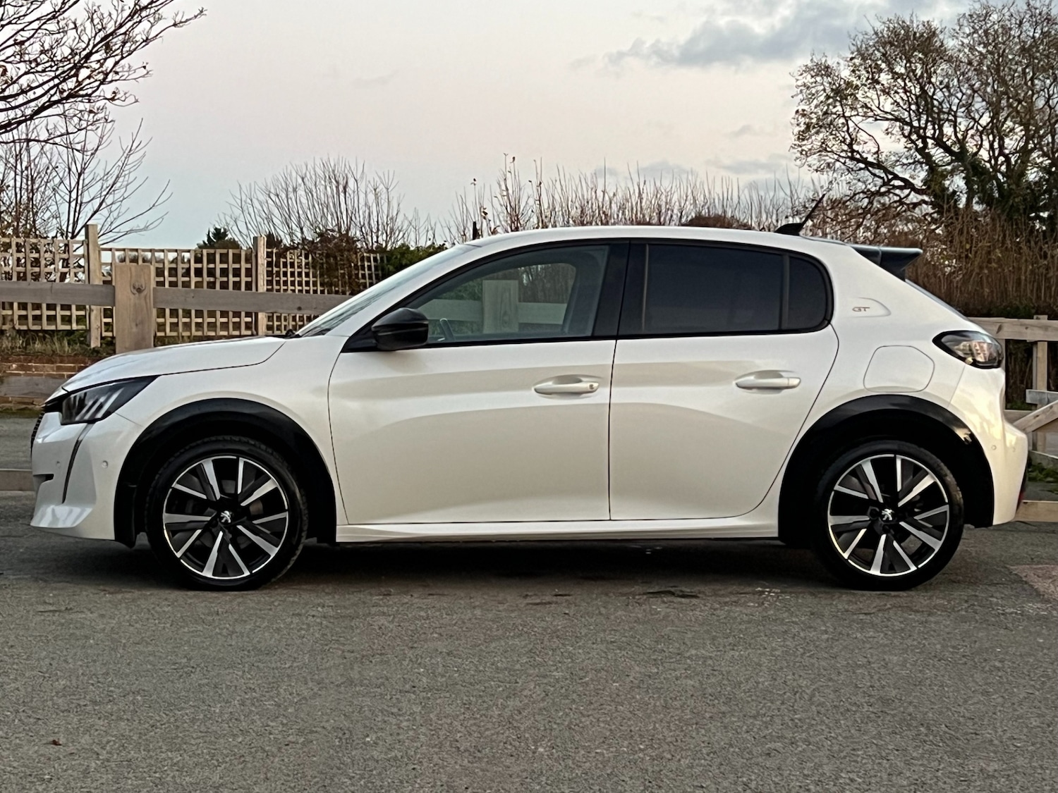 Used Peugeot 208 2022 for sale - 76637878: Photo 16