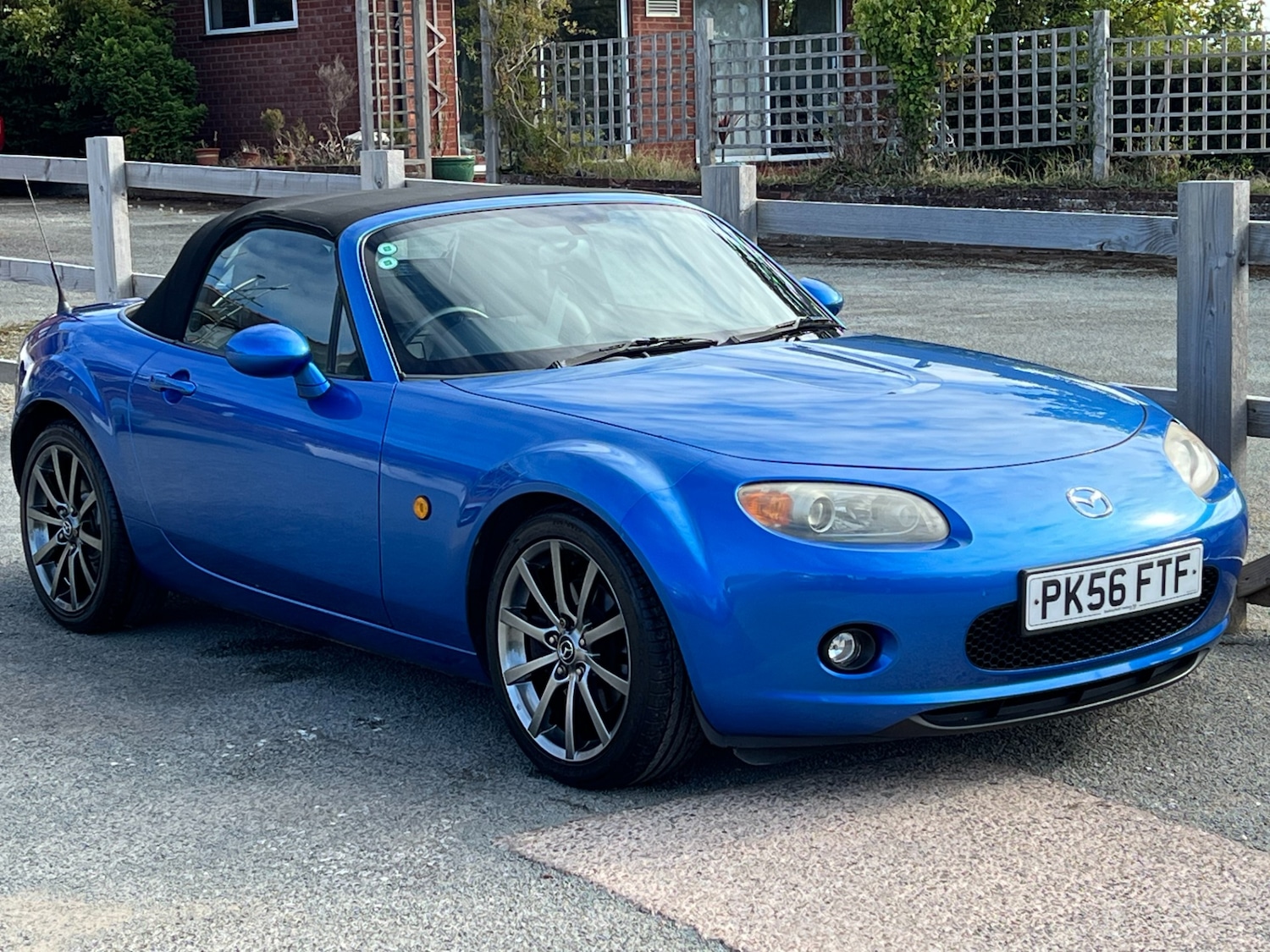Used Mazda MX-5 2006 for sale - 74446436: Photo 6