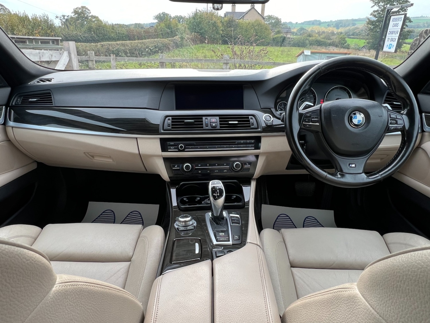 Used BMW 5 Series 2012 for sale - 76319122: Photo 15