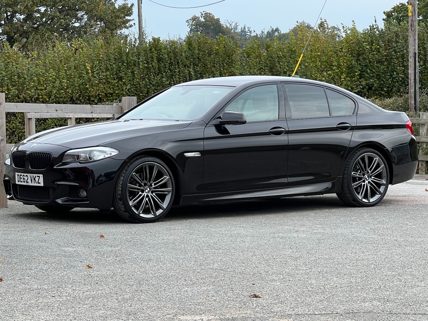 Used BMW 5 Series 2012 for sale - 76319122: Photo 2