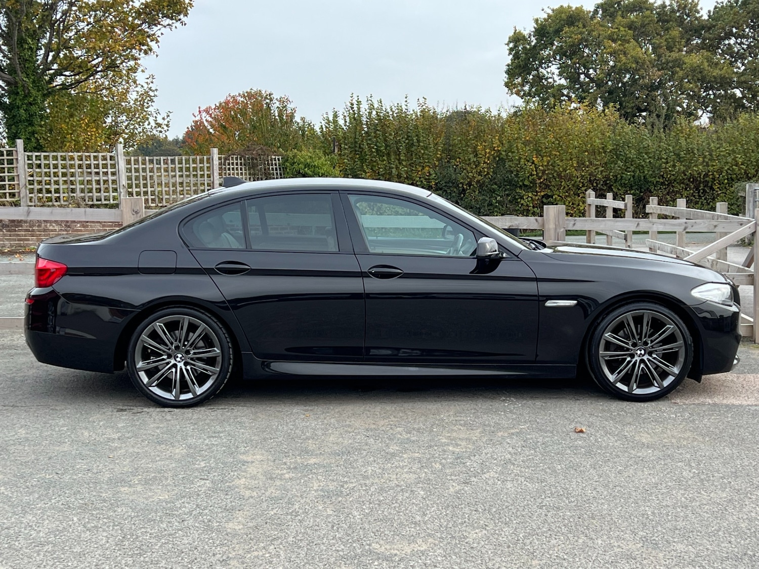 Used BMW 5 Series 2012 for sale - 76319122: Photo 7