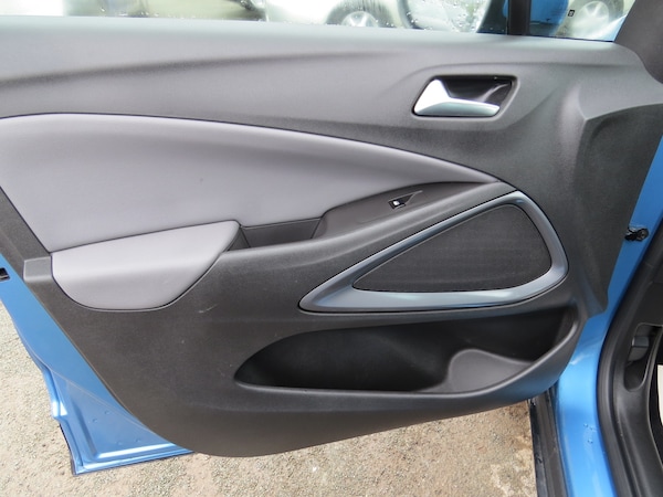 Used Vauxhall Crossland X 2020 for sale - 76252423: Photo 11