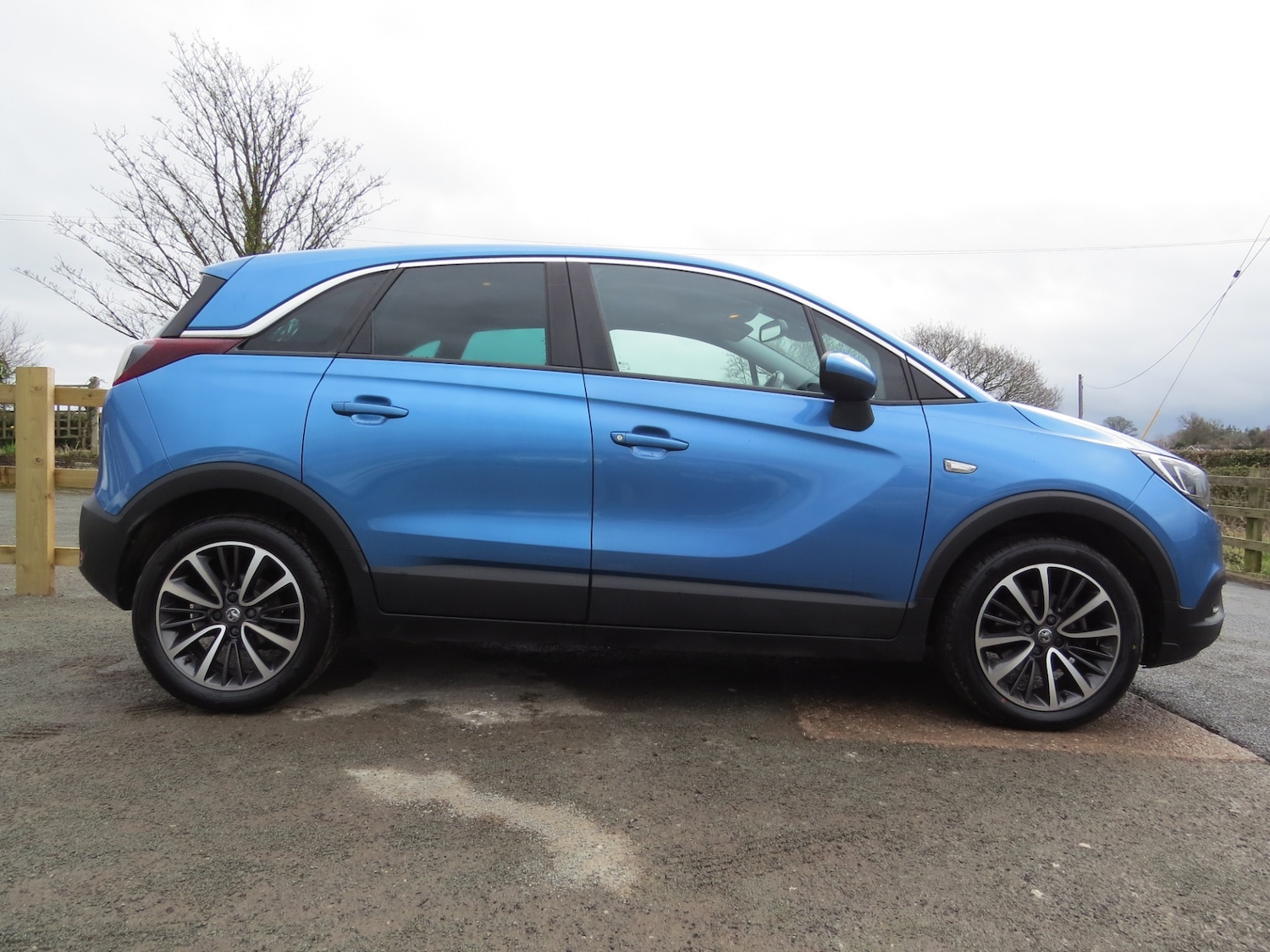 Used Vauxhall Crossland X 2020 for sale - 76252423: Photo 4