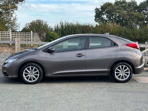 Used Honda Civic 2013 for sale - 76231664: Photo 20