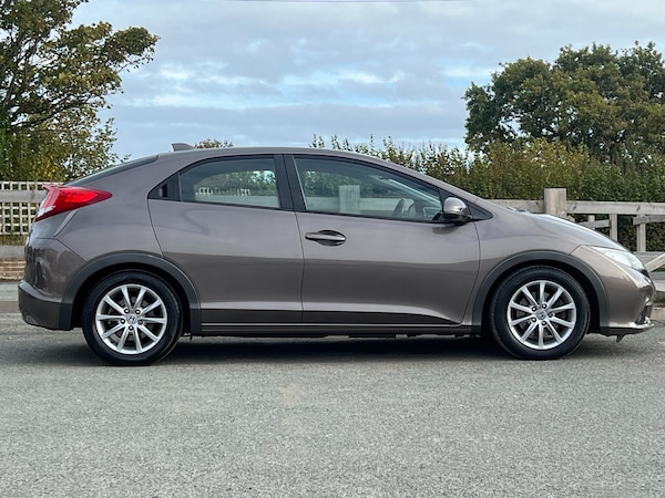 Used Honda Civic 2013 for sale - 76231664: Photo 22