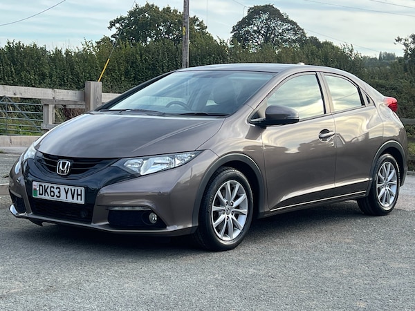 Used Honda Civic 2013 for sale - 76231664: Photo 24