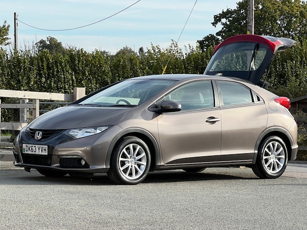 Used Honda Civic 2013 for sale - 76231664: Photo 26