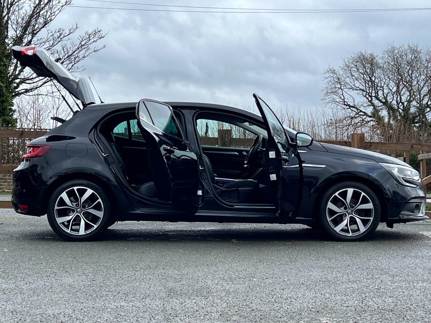 Used Renault Megane 2016 for sale - 76722416: Photo 5