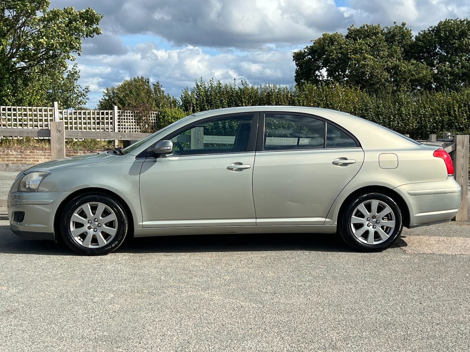 Used Toyota Avensis 2007 for sale - 75394008: Photo 18