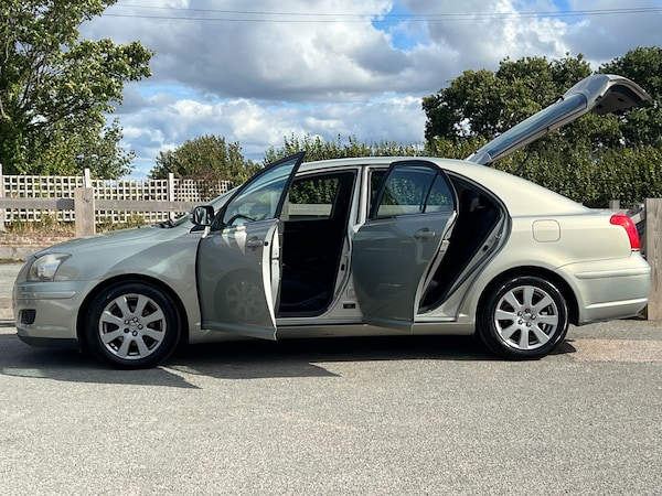 Used Toyota Avensis 2007 for sale - 75394008: Photo 23