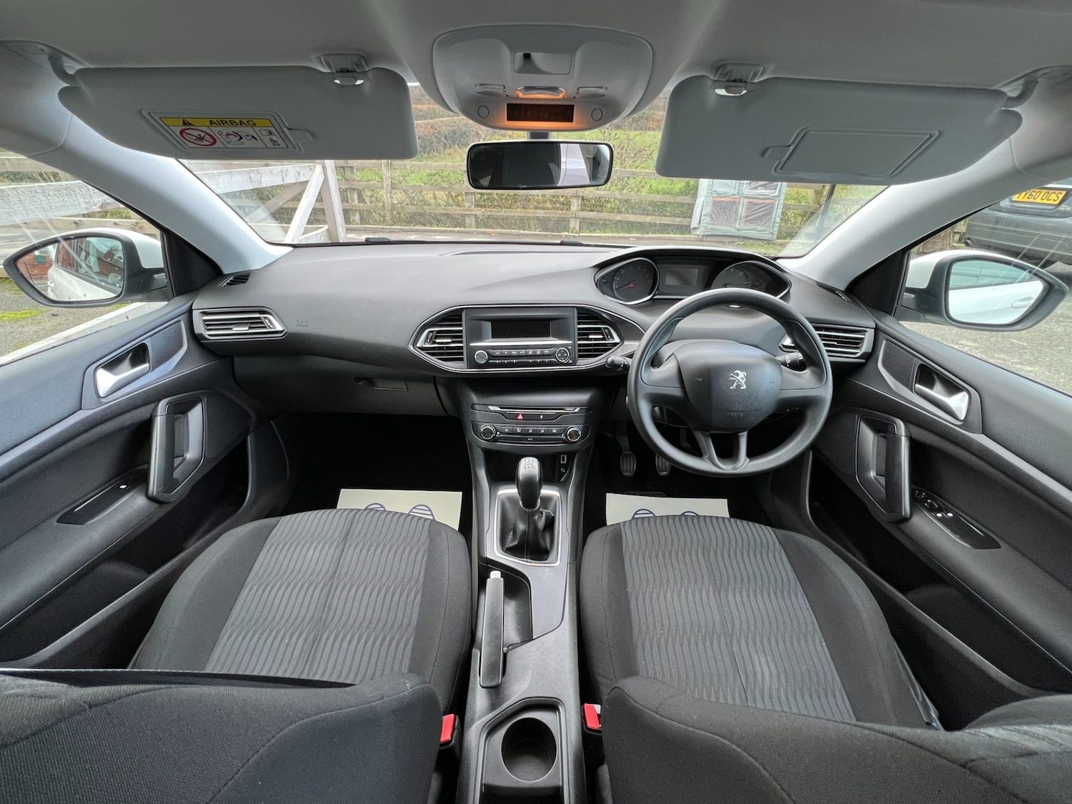 Used Peugeot 308 2015 for sale - 76392200: Photo 21