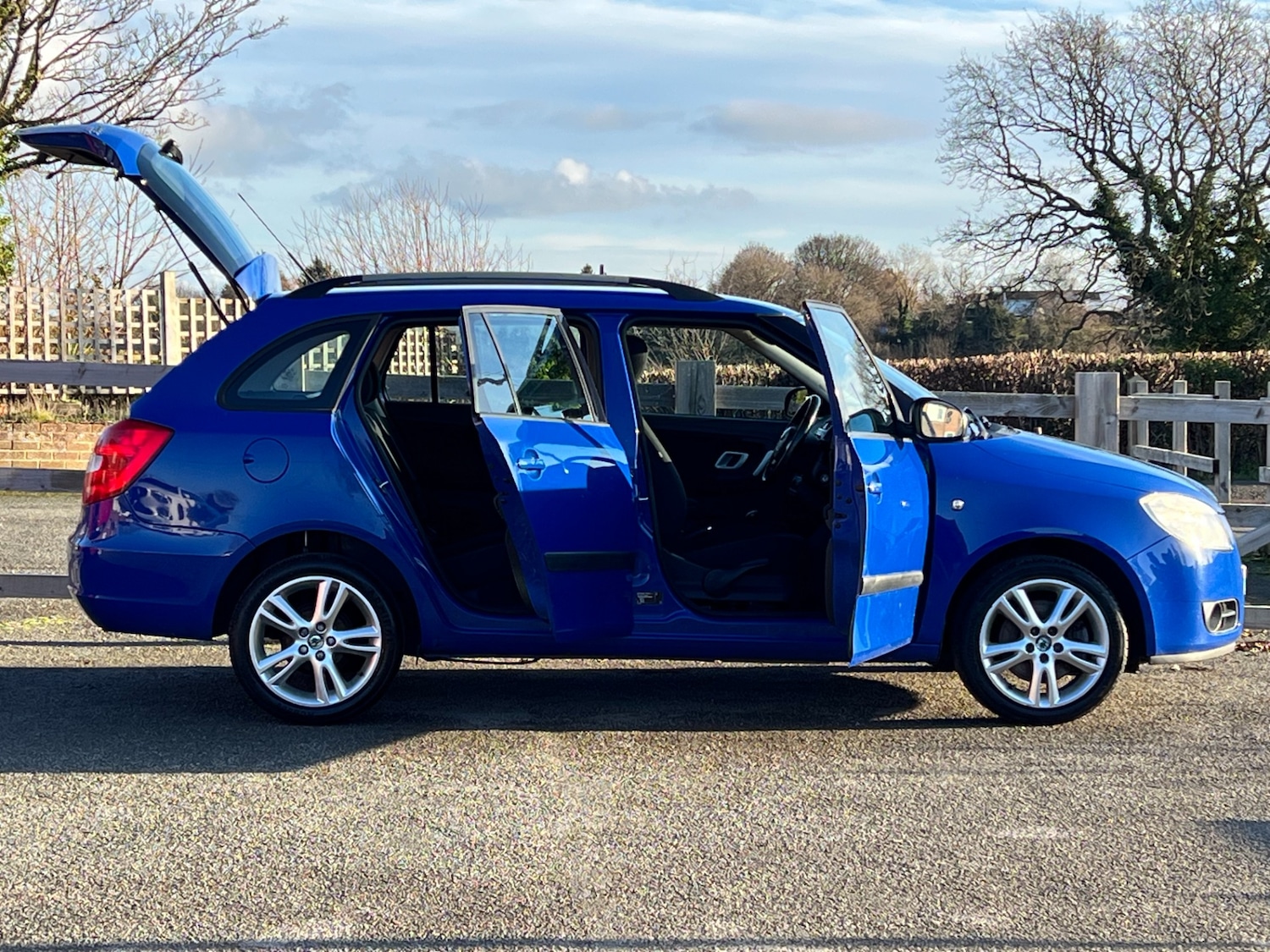 Used Skoda Fabia 2010 for sale - 76718977: Photo 4