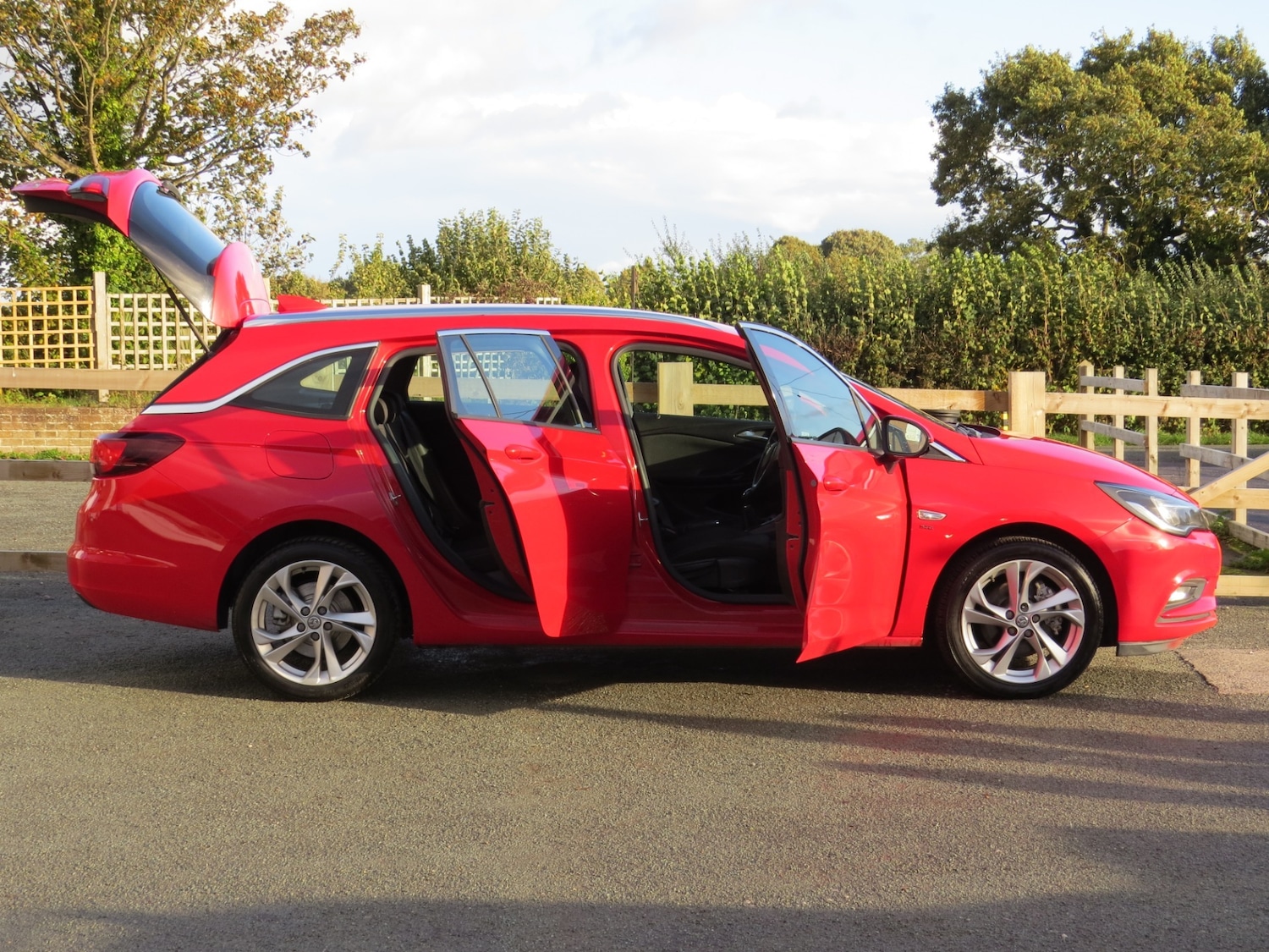 Used Vauxhall Astra 2016 for sale - 76421717: Photo 10