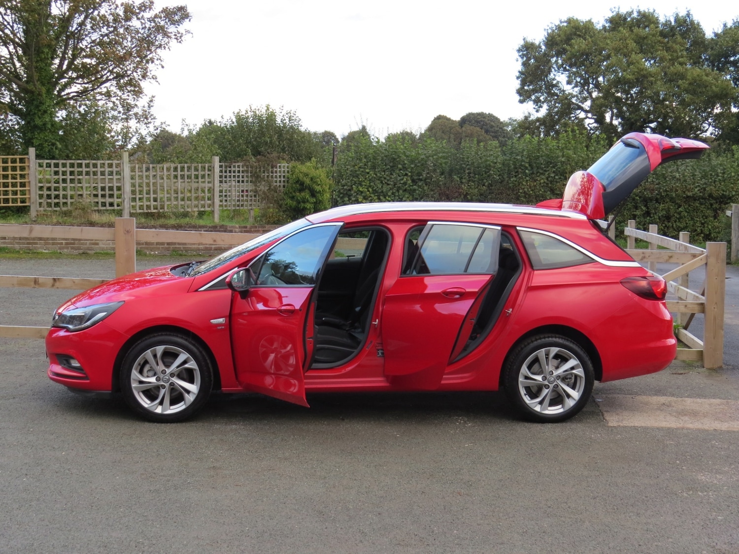 Used Vauxhall Astra 2016 for sale - 76421717: Photo 24