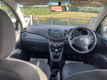 Used Hyundai i10 2012 for sale - 78915540: Photo