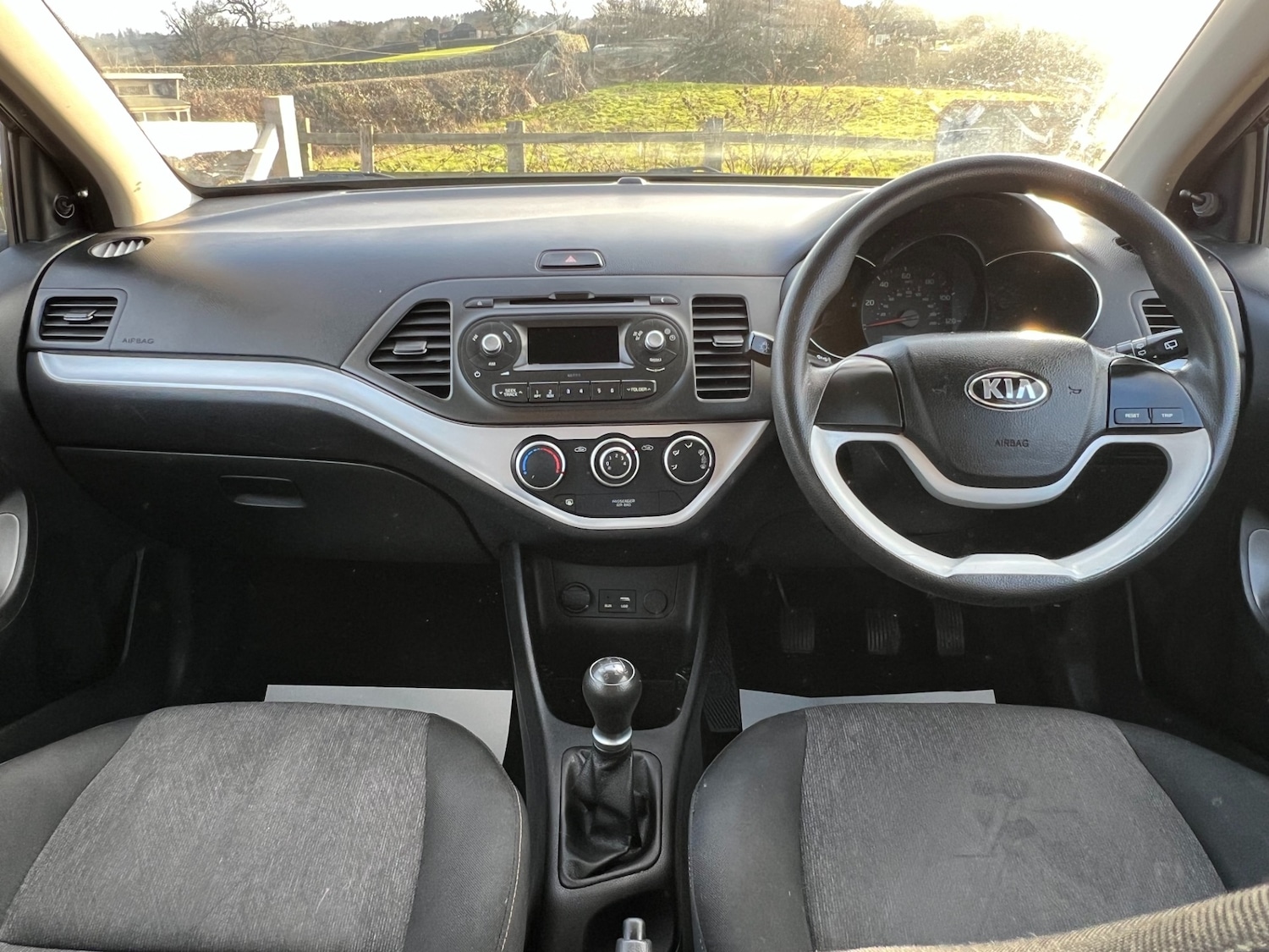Used Kia Picanto 2015 for sale - 77640322: Photo 4