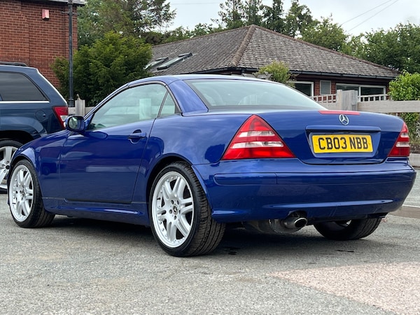 Used Mercedes-Benz SLK 2003 for sale - 73067609: Photo 10