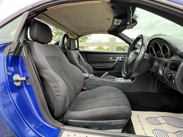 Used Mercedes-Benz SLK 2003 for sale - 73067609: Photo 16