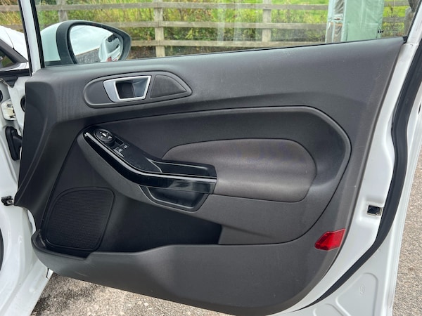 Used Ford Fiesta 2013 for sale - 75581460: Photo 26