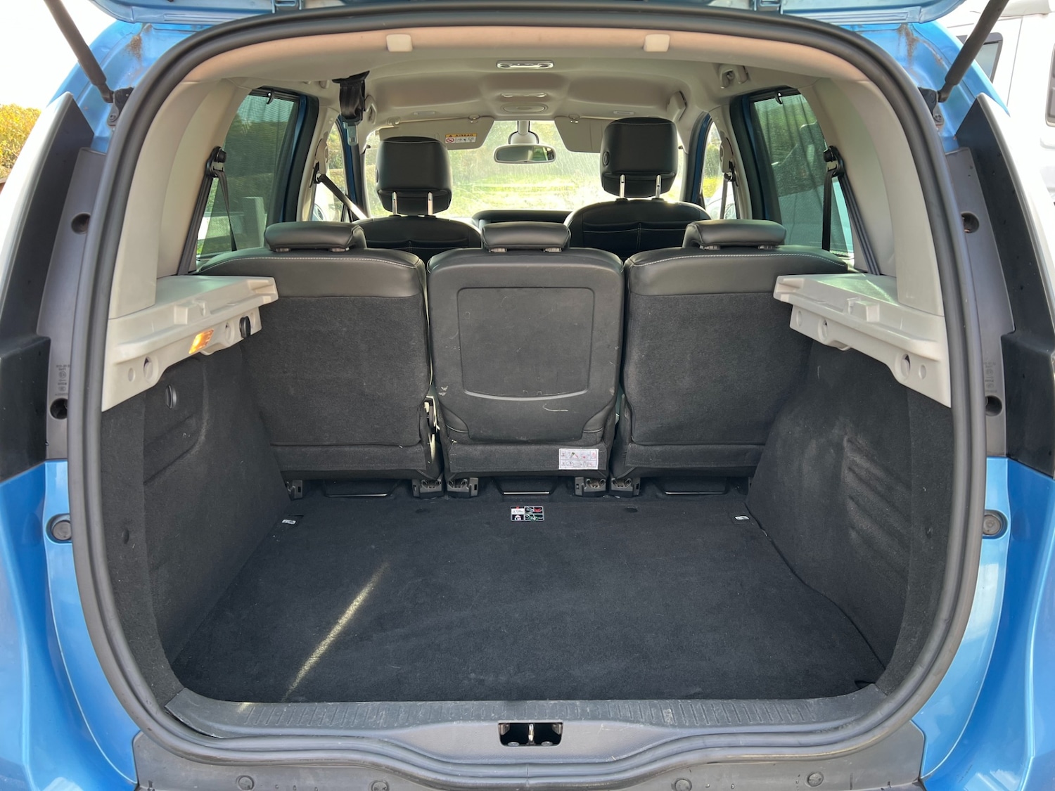 Used Renault Scenic 2015 for sale - 76366377: Photo 12