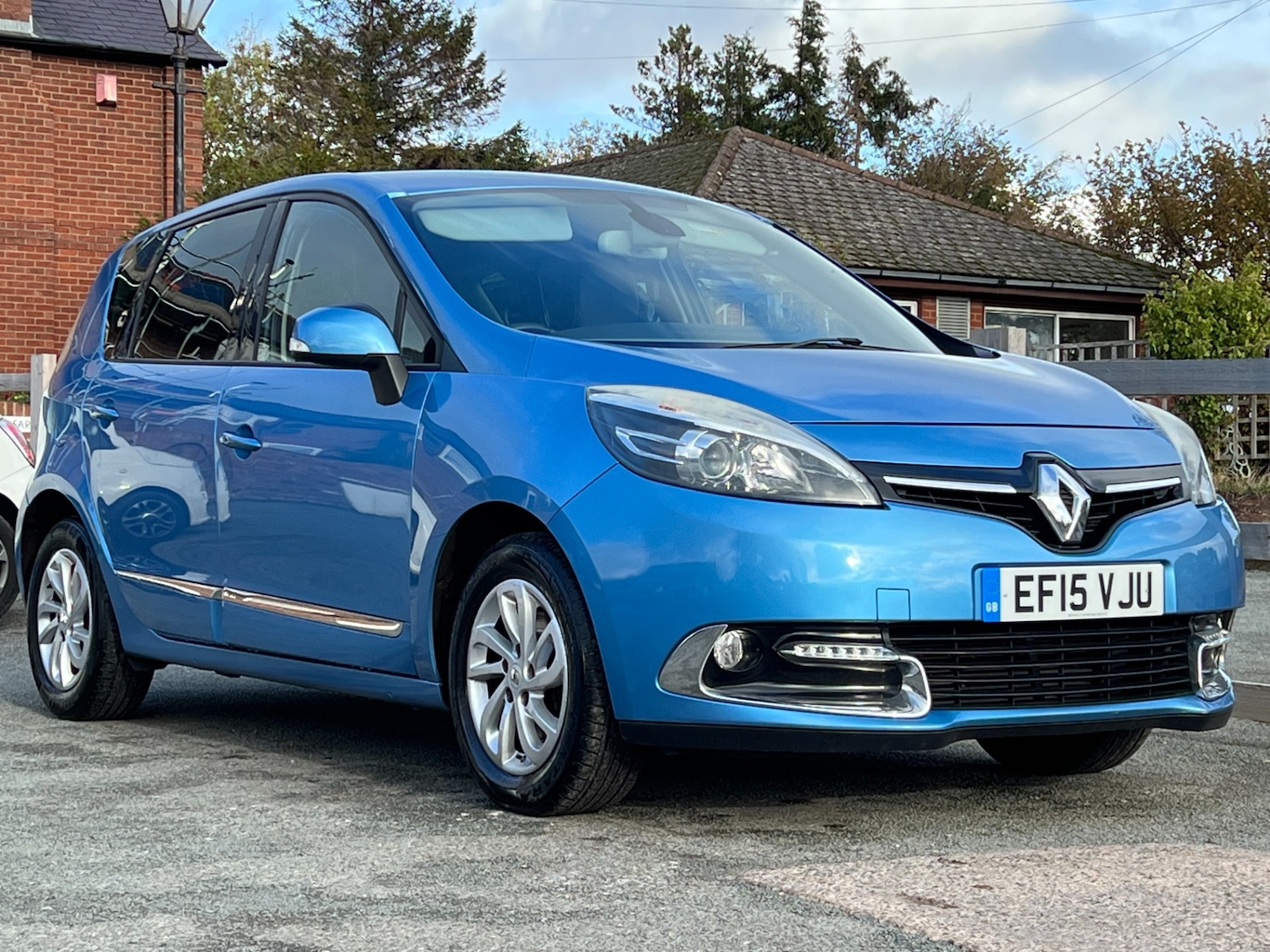Used Renault Scenic 2015 for sale - 76366377: Photo 16