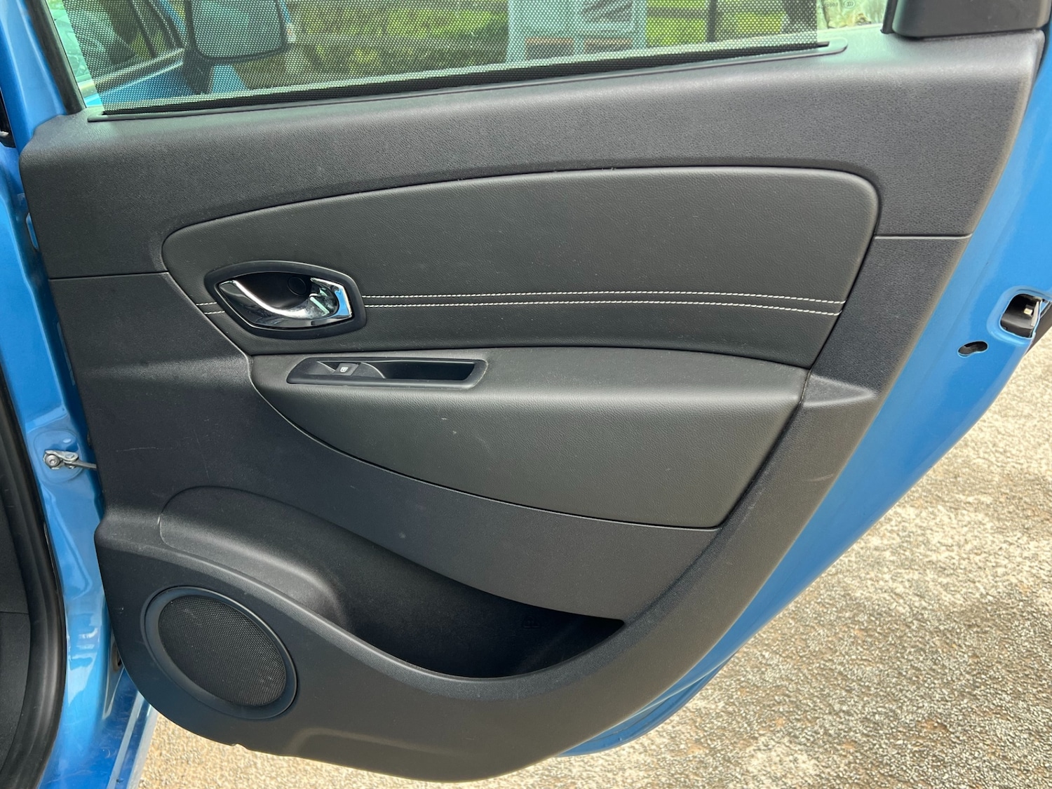 Used Renault Scenic 2015 for sale - 76366377: Photo 24