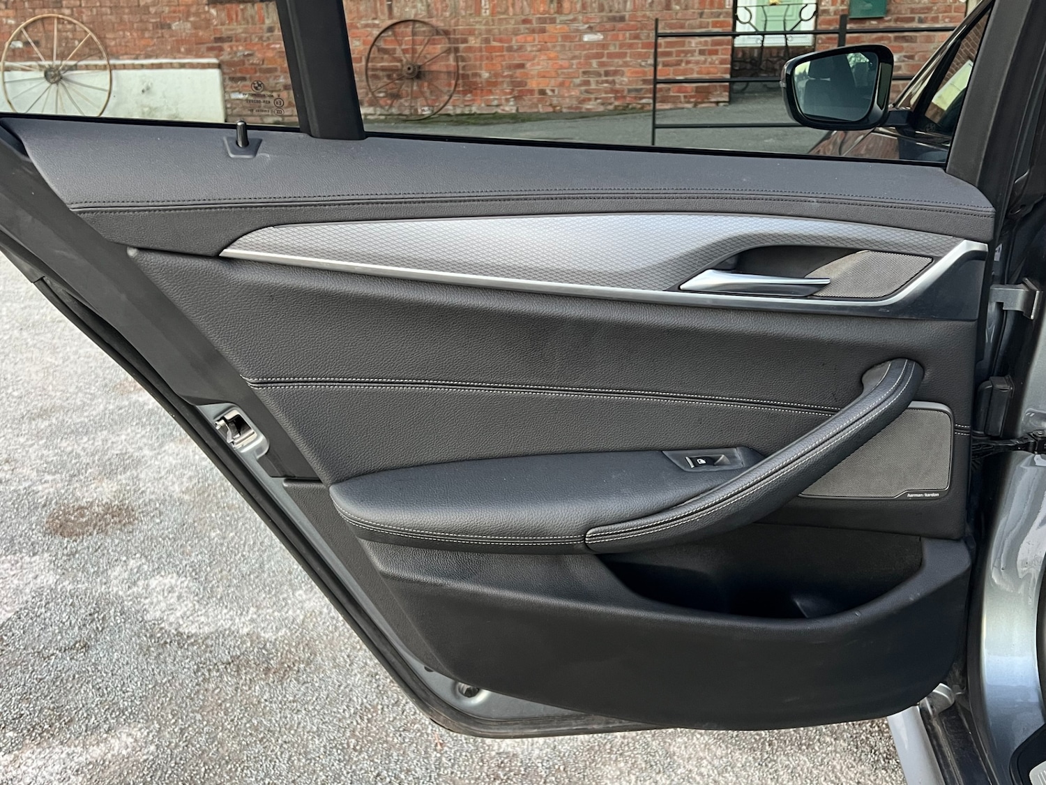 Used BMW 5 Series 2020 for sale - 77005587: Photo 32