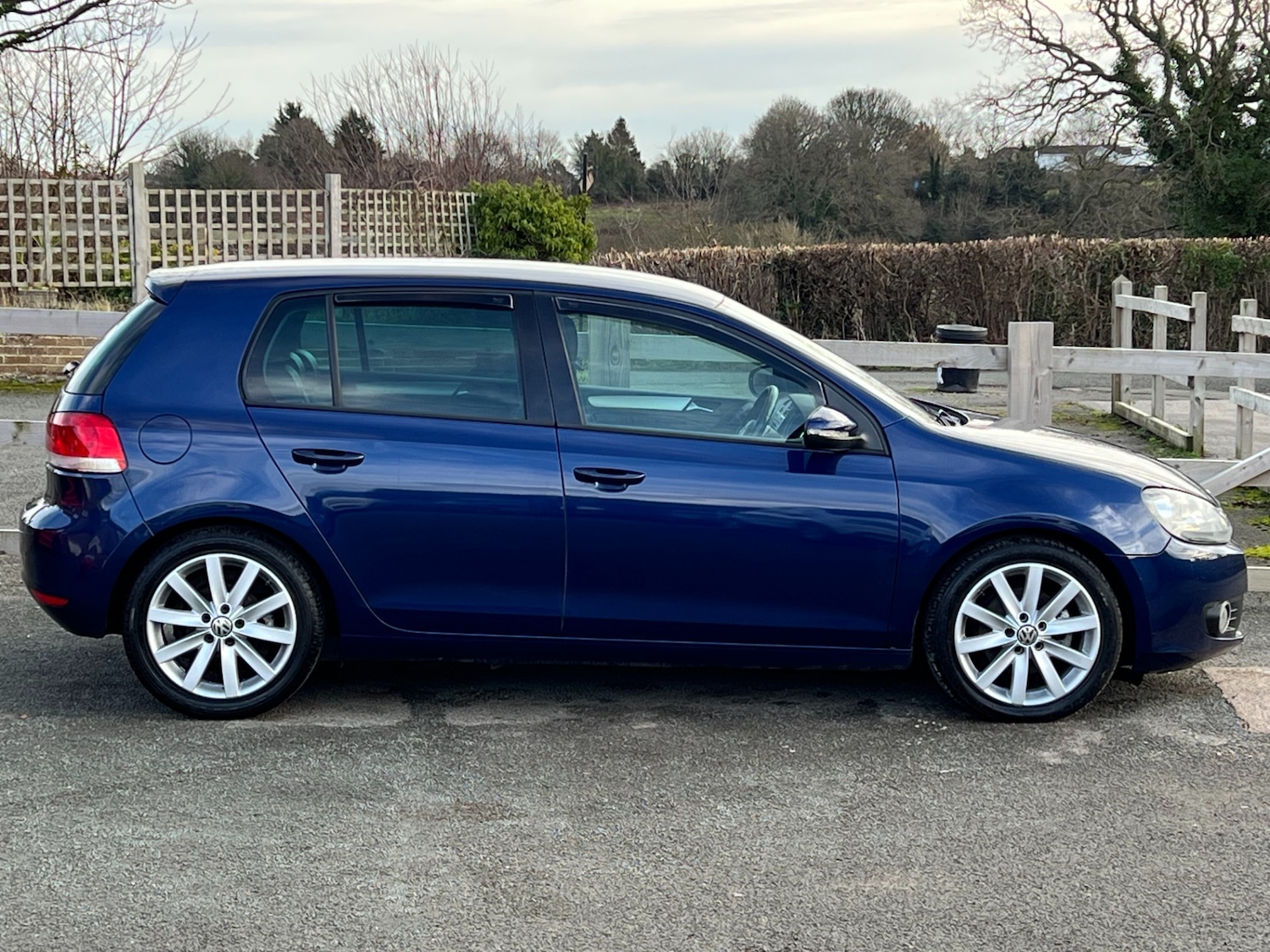 Used Volkswagen Golf 2010 for sale - 76640418: Photo 14