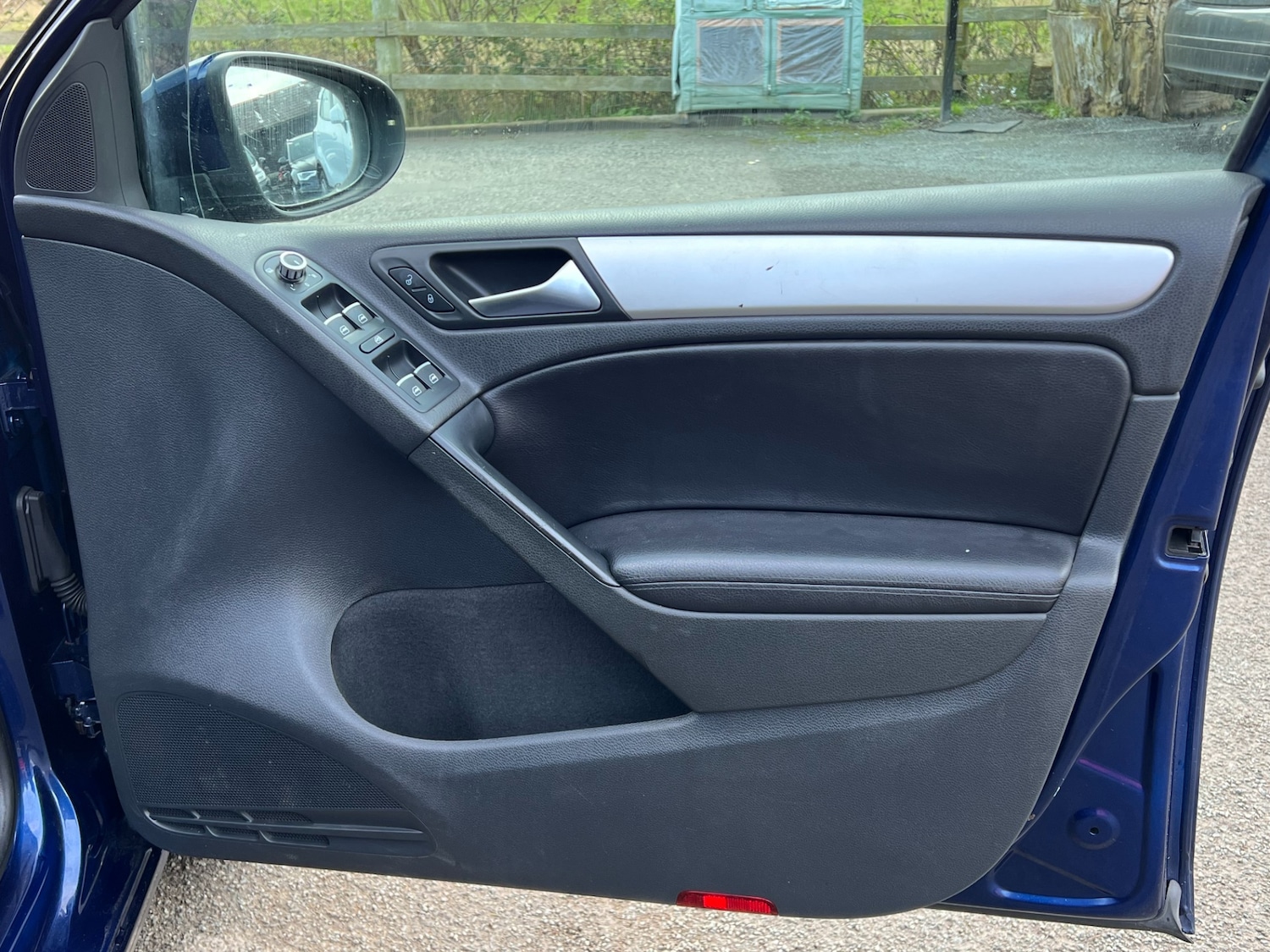 Used Volkswagen Golf 2010 for sale - 76640418: Photo 26