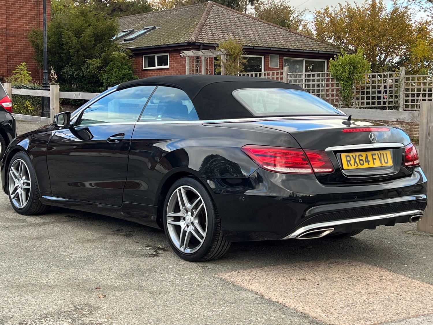 Used Mercedes-Benz E Class 2014 for sale - 76319491: Photo 11