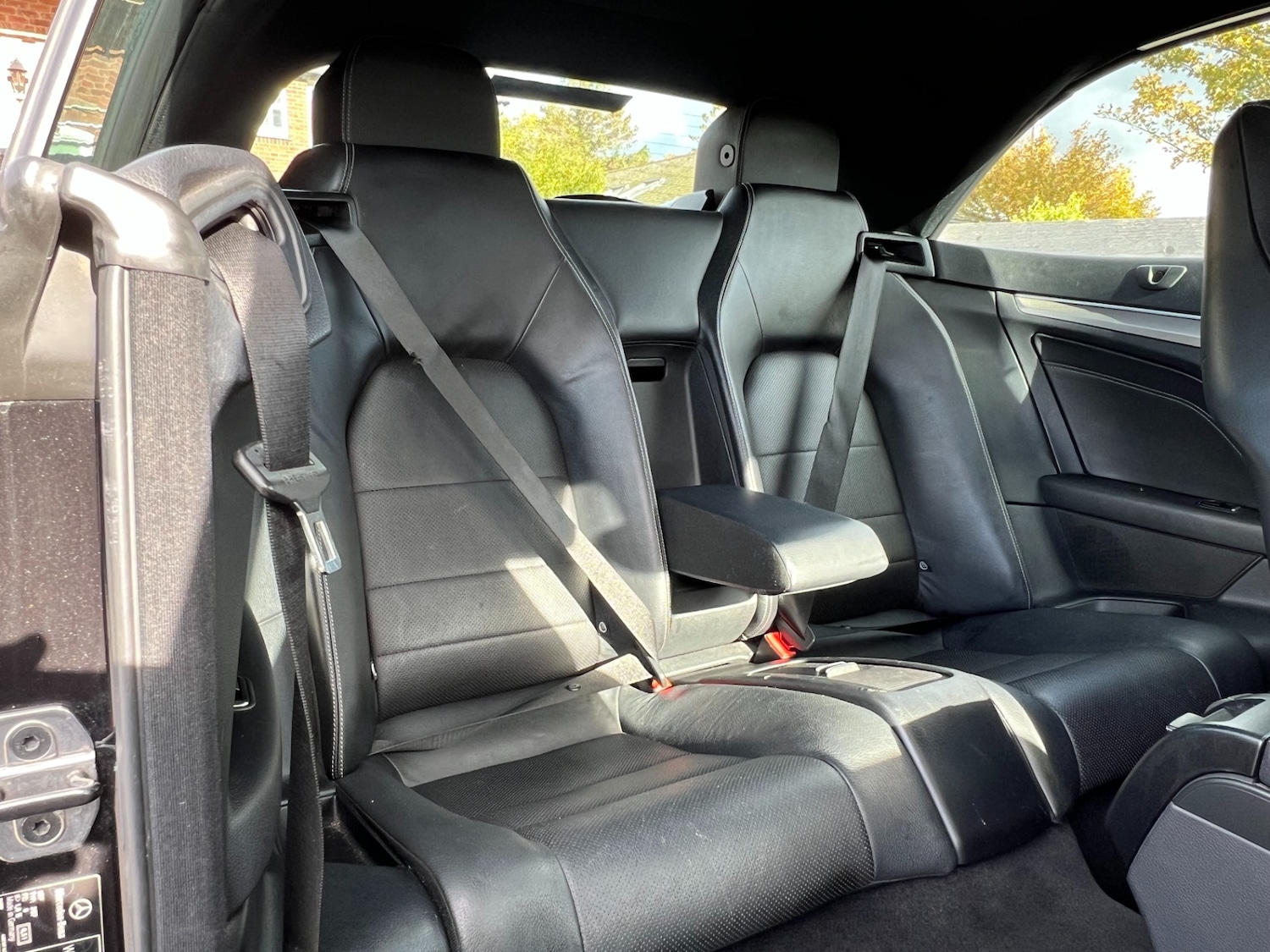 Used Mercedes-Benz E Class 2014 for sale - 76319491: Photo 16